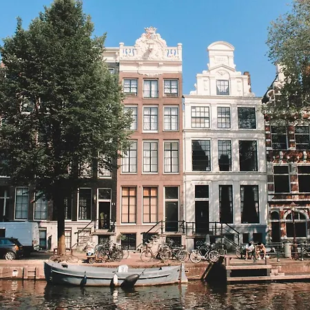 Bed & Breakfast - Abbekerk