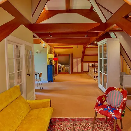 Bed & Breakfast -