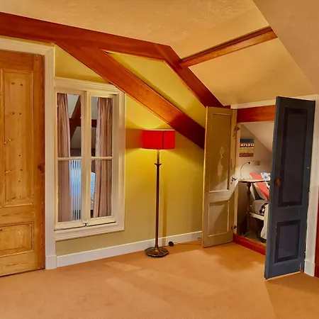 - Bed & Breakfast 3*